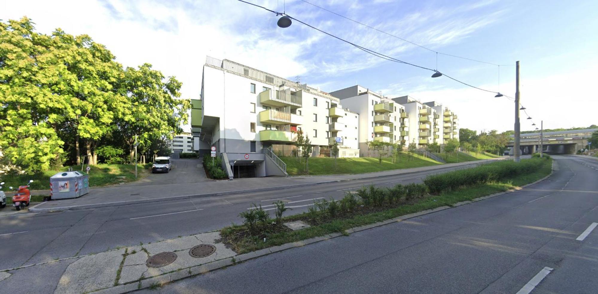 2-zimmer In Oberlaa Mit Privatem Tiefgaragen Platz Wenen